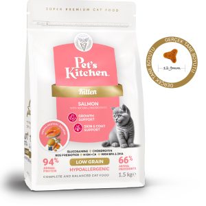 Pet's Kitchen Yavru Kedi Maması Somonlu 1,5 Kg - Görsel 1